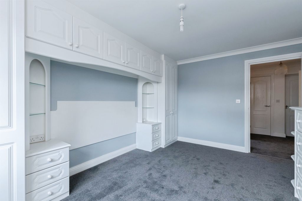 Additional image 8 of 2 bed flat for saleDewlands Way, Verwood BH31