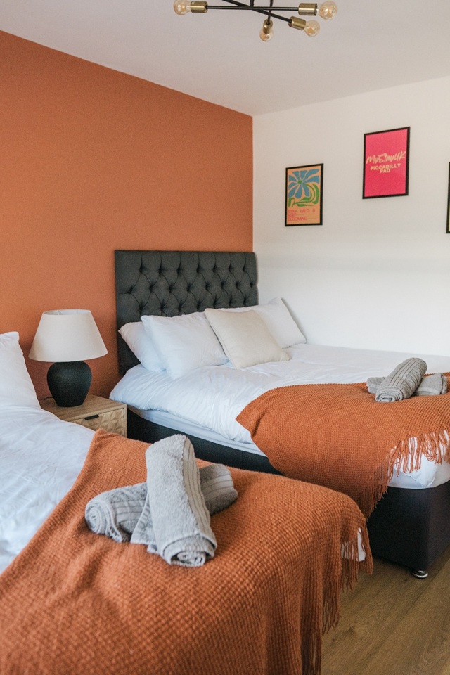 Additional image 2 of 3 Bed Semi-Detached House, Litcham Close, M1, N1 7GU