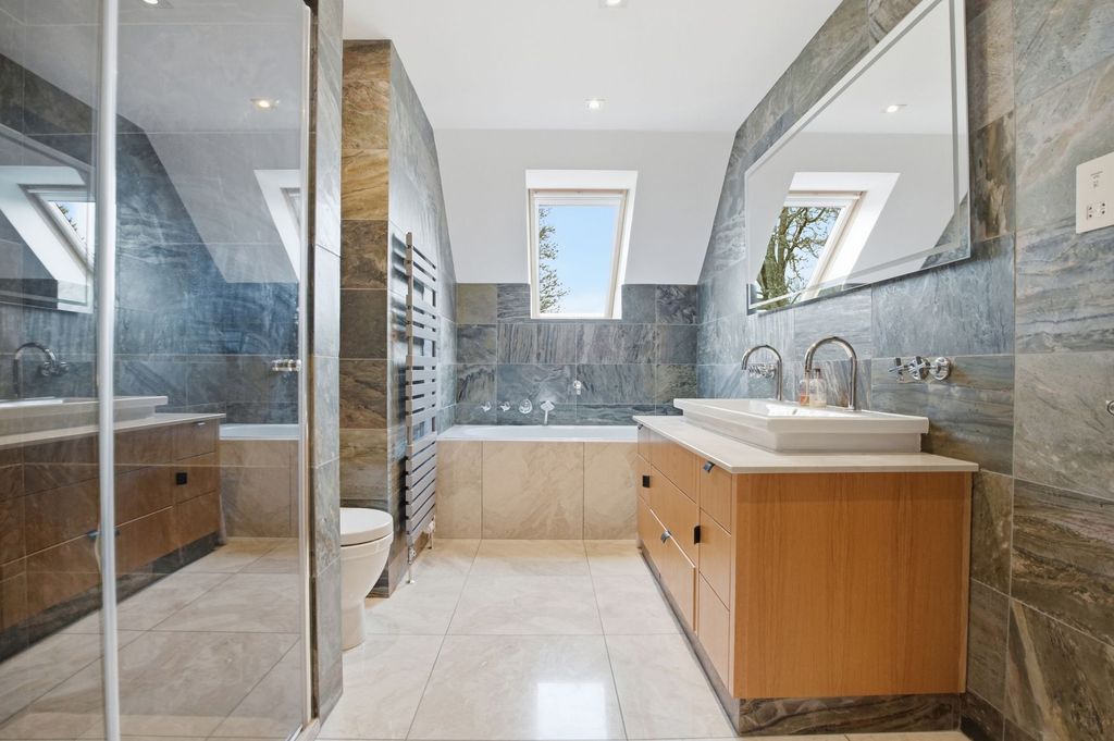 Additional image 24 of 5 bed detached house for saleAutumn House, Glen Road, Dunblane FK15