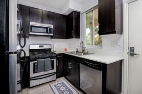 Additional image 2 of 920 Wilcox Avenue, Los Angeles, CA, 90038