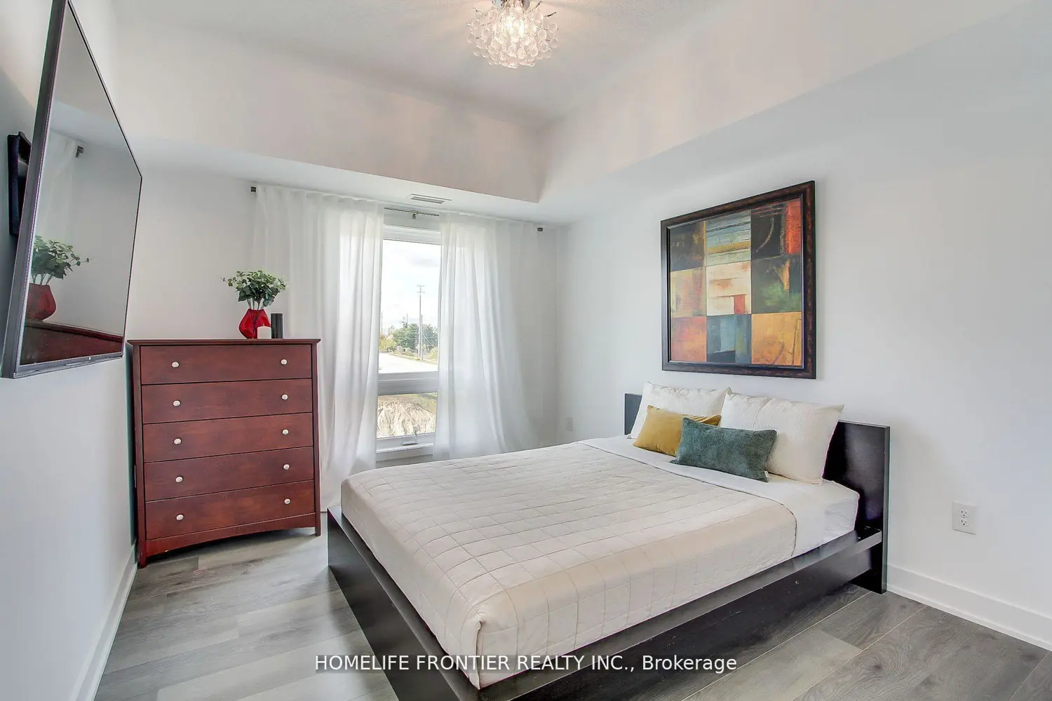 Additional image 5 of 4 Spice Way 318