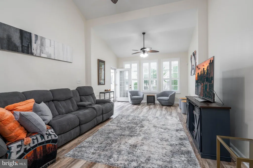 Additional image 10 of 218 Anita Court, Newark, DE 19702