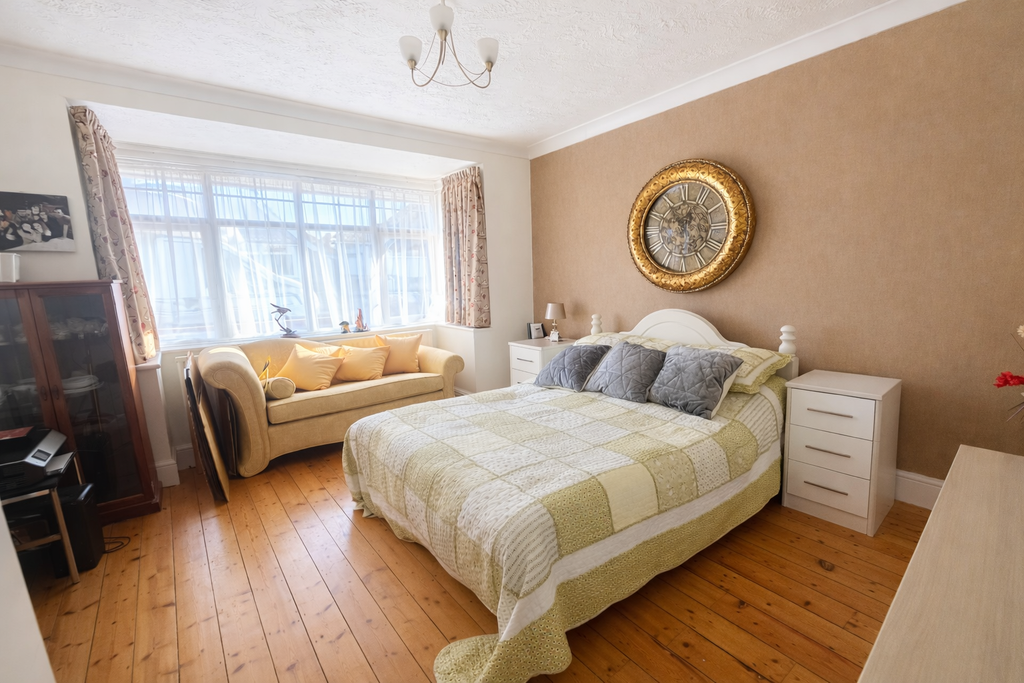 Detached house for saleMayfield Road, Bognor Regis PO21 photo 4