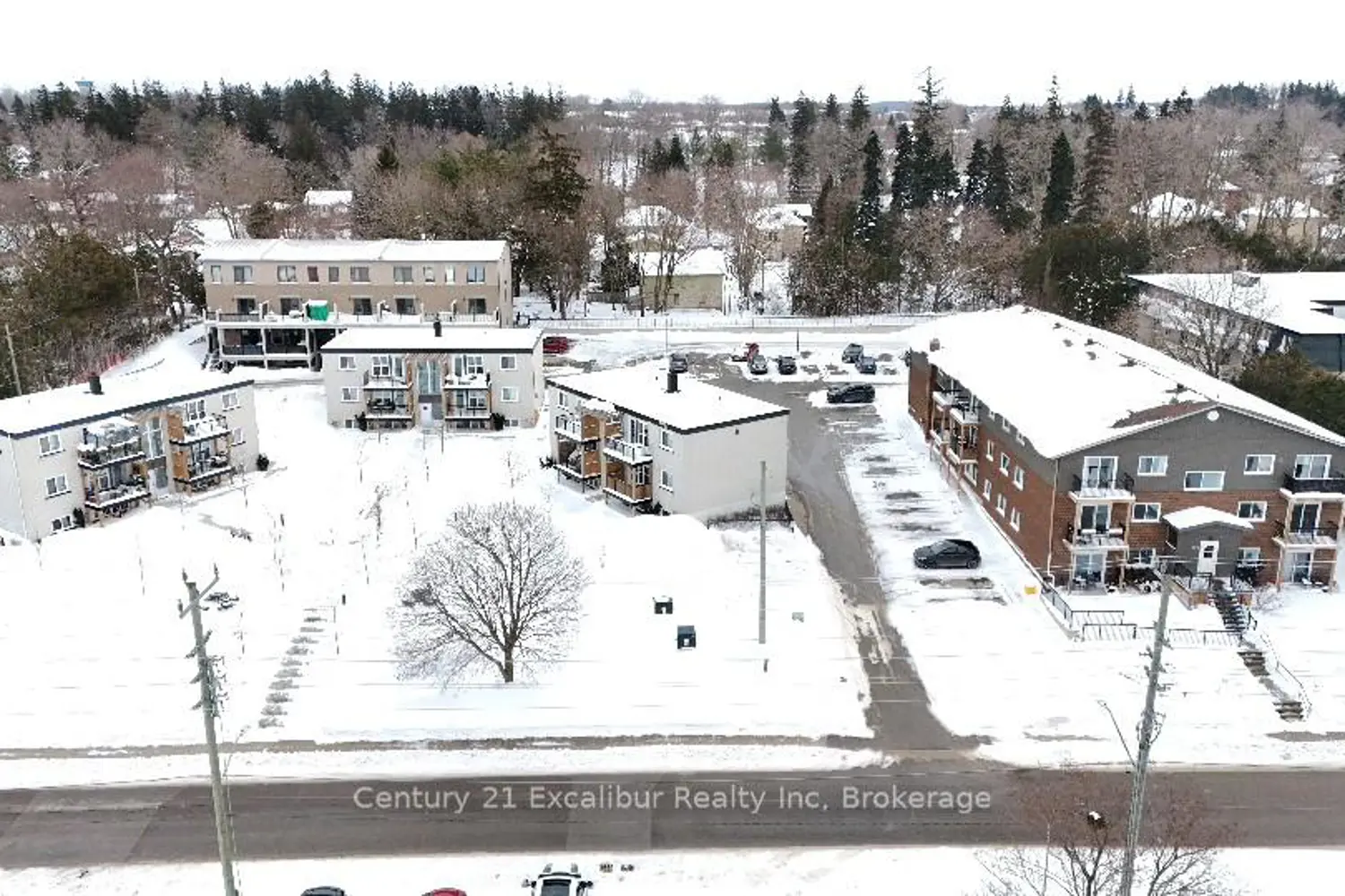 Additional image 10 of 320 Queen Street 4