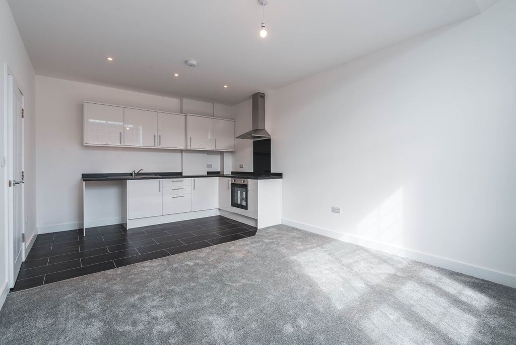 Additional image 2 of 1 bed flat for saleMill Road, Wellingborough NN8