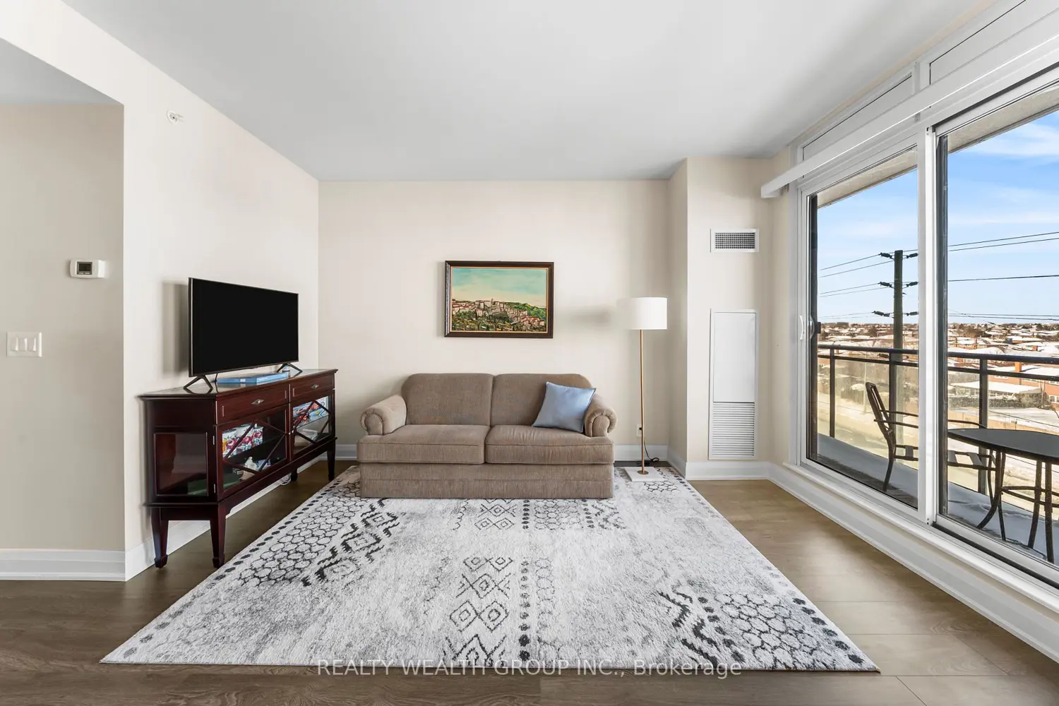 Additional image 8 of 12 Woodstream Boulevard 520
