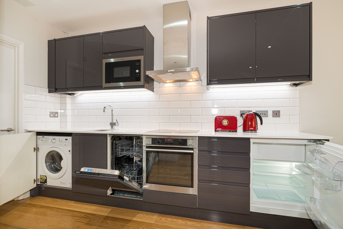 Additional image 3 of 1 Bed Flat, Signal House, SE1, N1 7GU