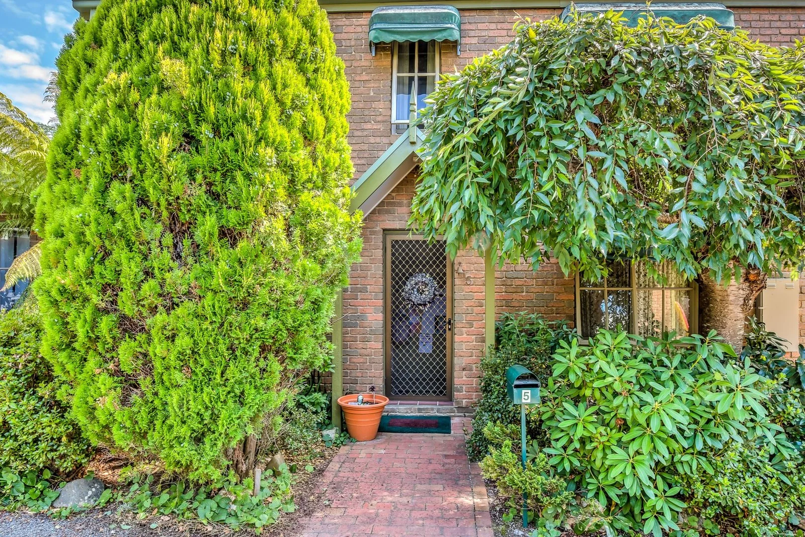 Additional image 3 of 5/16 Park Street, Bright VIC 3741