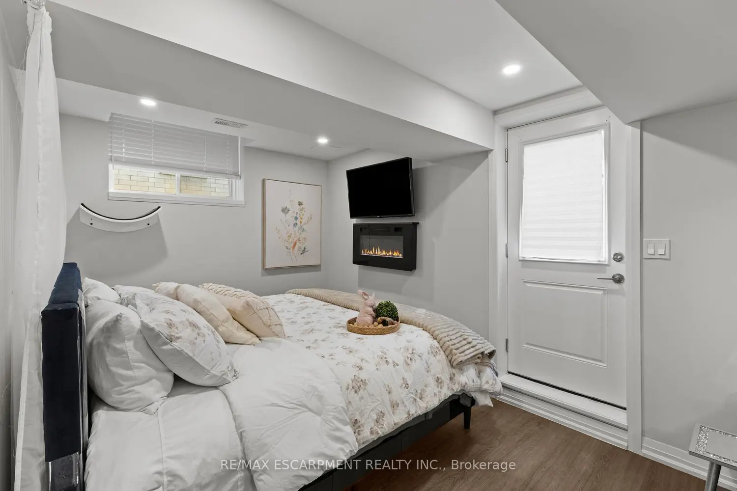 Additional image 14 of 4552 Portage Road 96