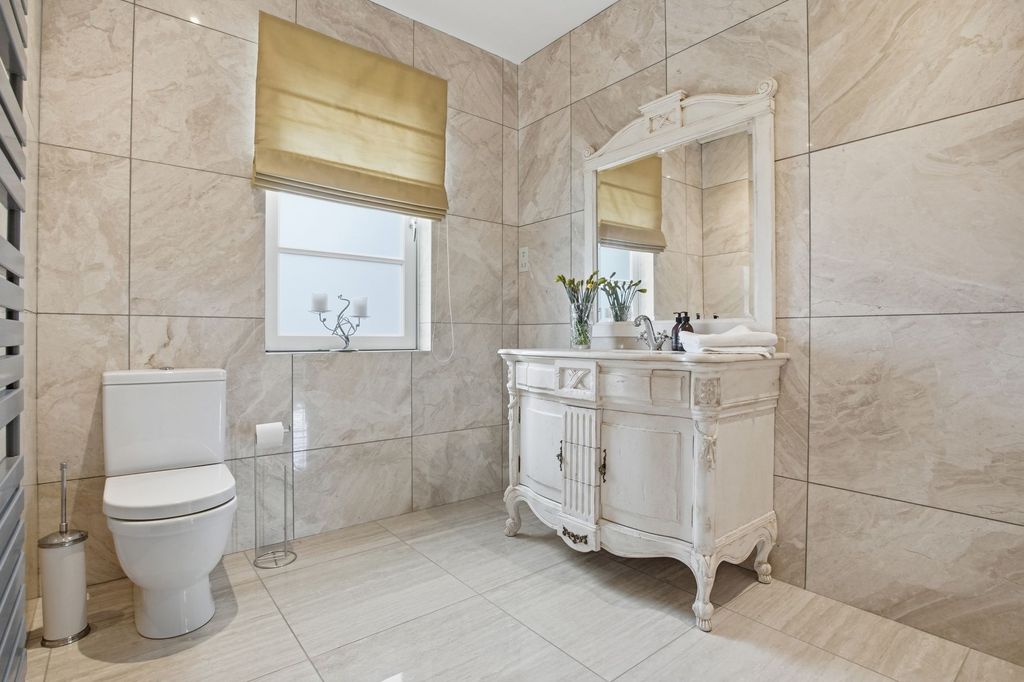 Additional image 13 of 5 bed detached house for saleAutumn House, Glen Road, Dunblane FK15