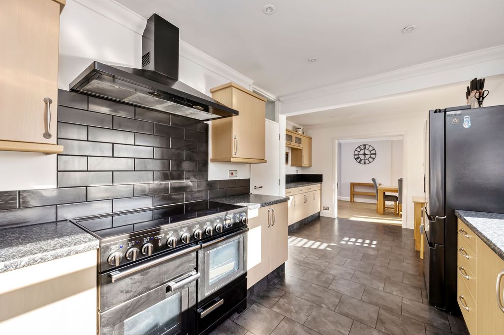 Additional image 3 of 4 bed detached house for saleBenett Drive, Hove BN3