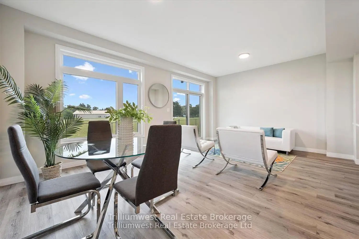 Additional image 7 of 60 Ayr Meadow Crescent