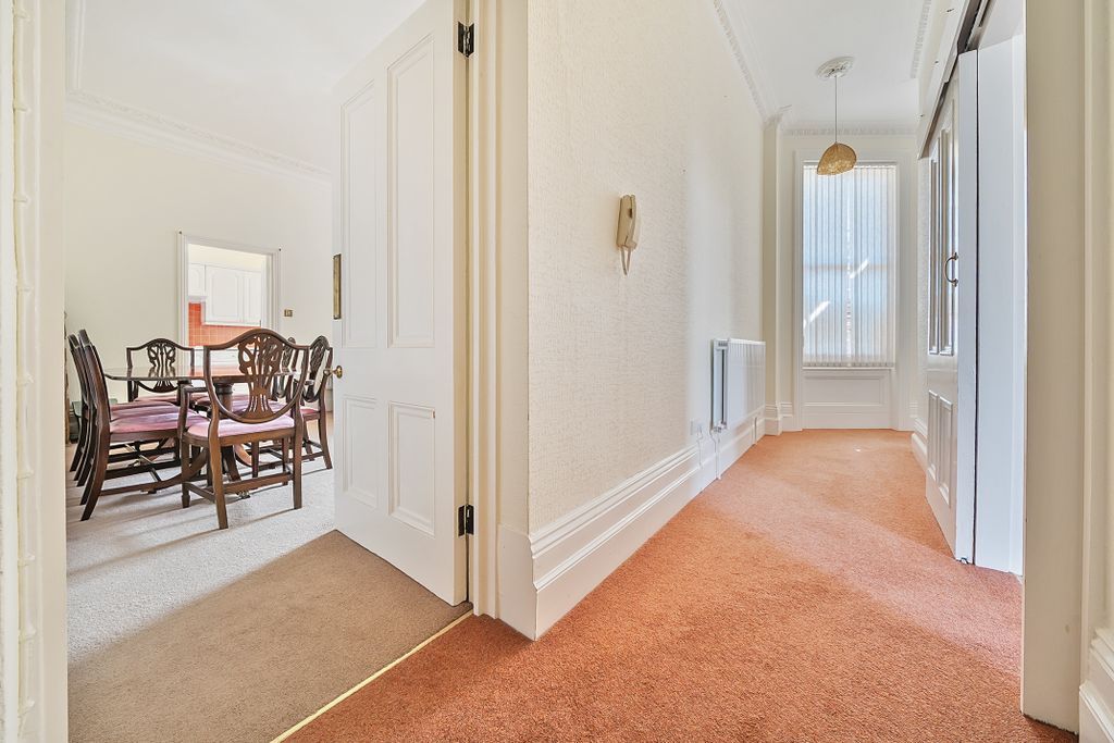 Additional image 5 of 2 bed flat for saleGrand Avenue, Hove BN3