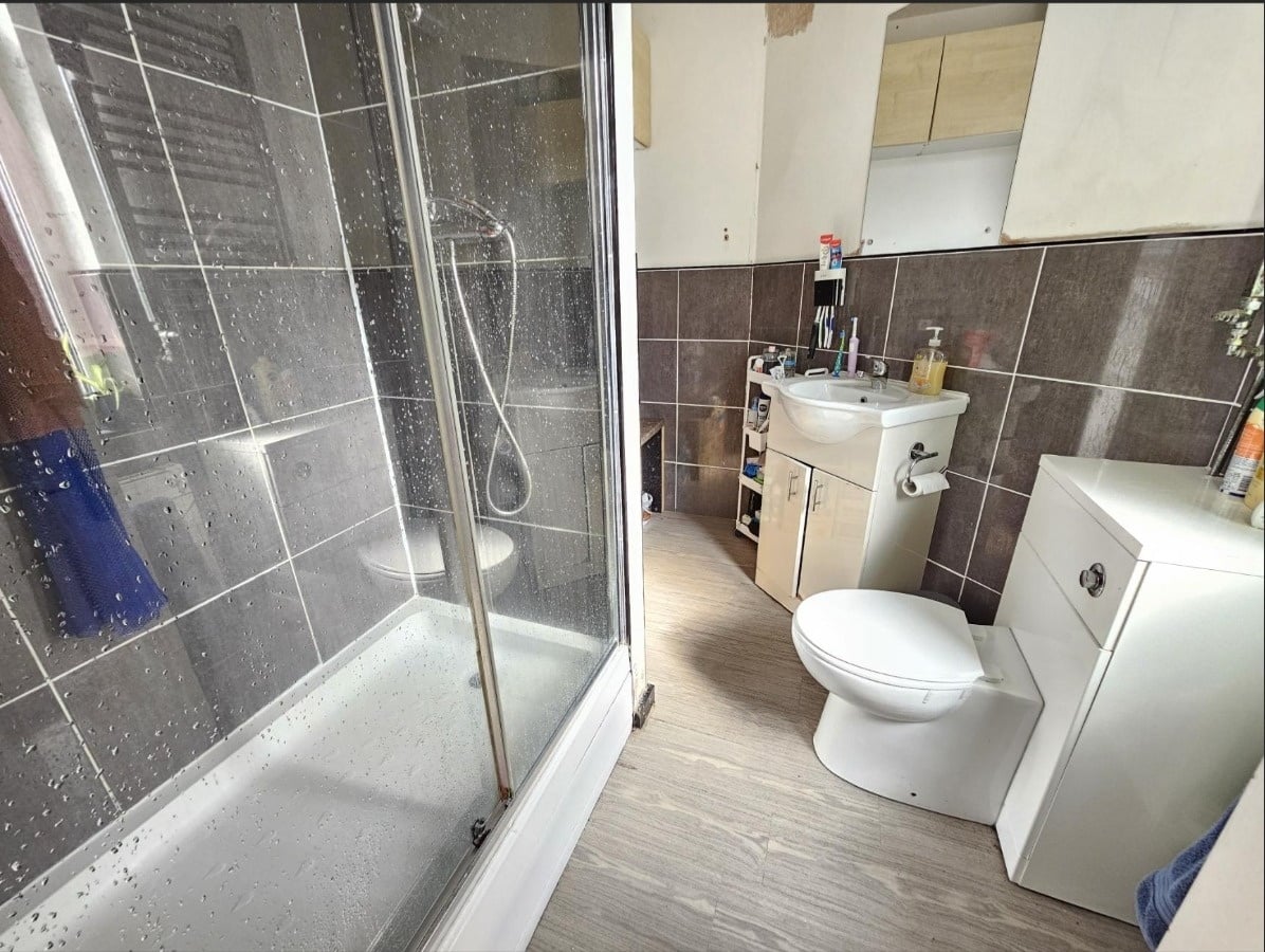 Additional image 5 of Room in a Shared House, Dalton Avenue, M14, N1 7GU