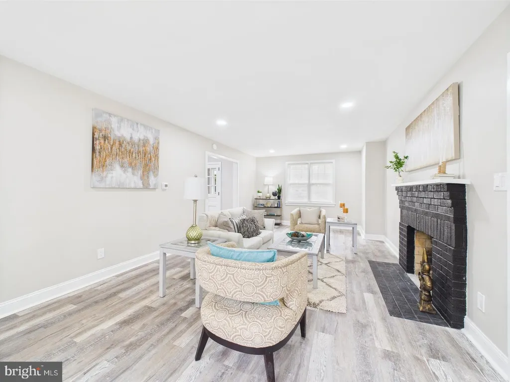 Additional image 14 of 28 S Queen Street, Dover, DE 19904