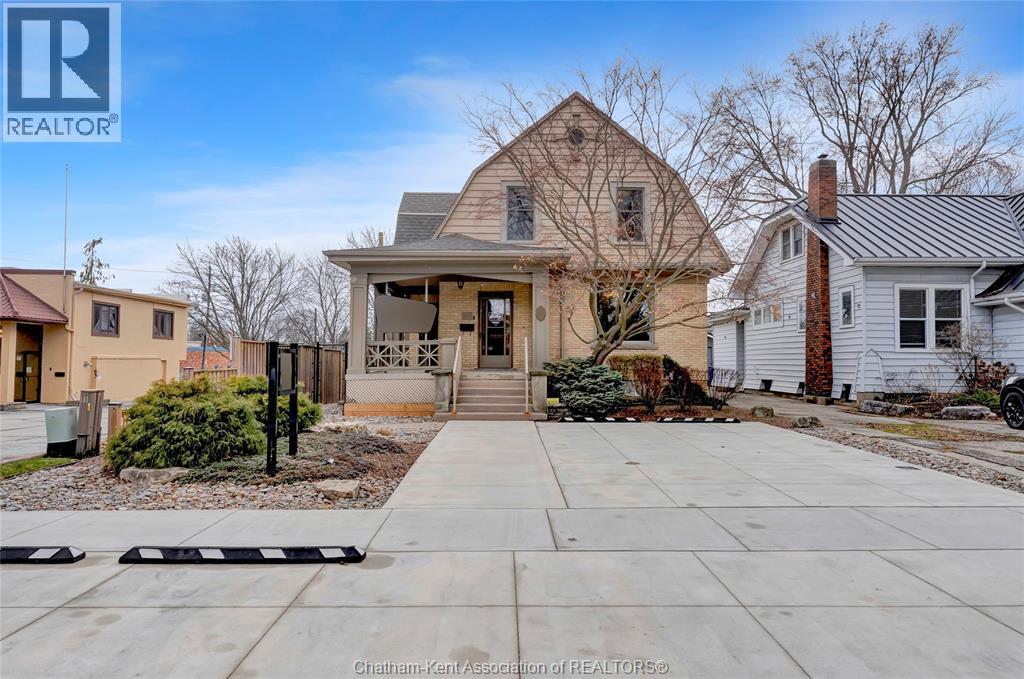 16 Victoria Avenue, Chatham, ON, N7L2Z6