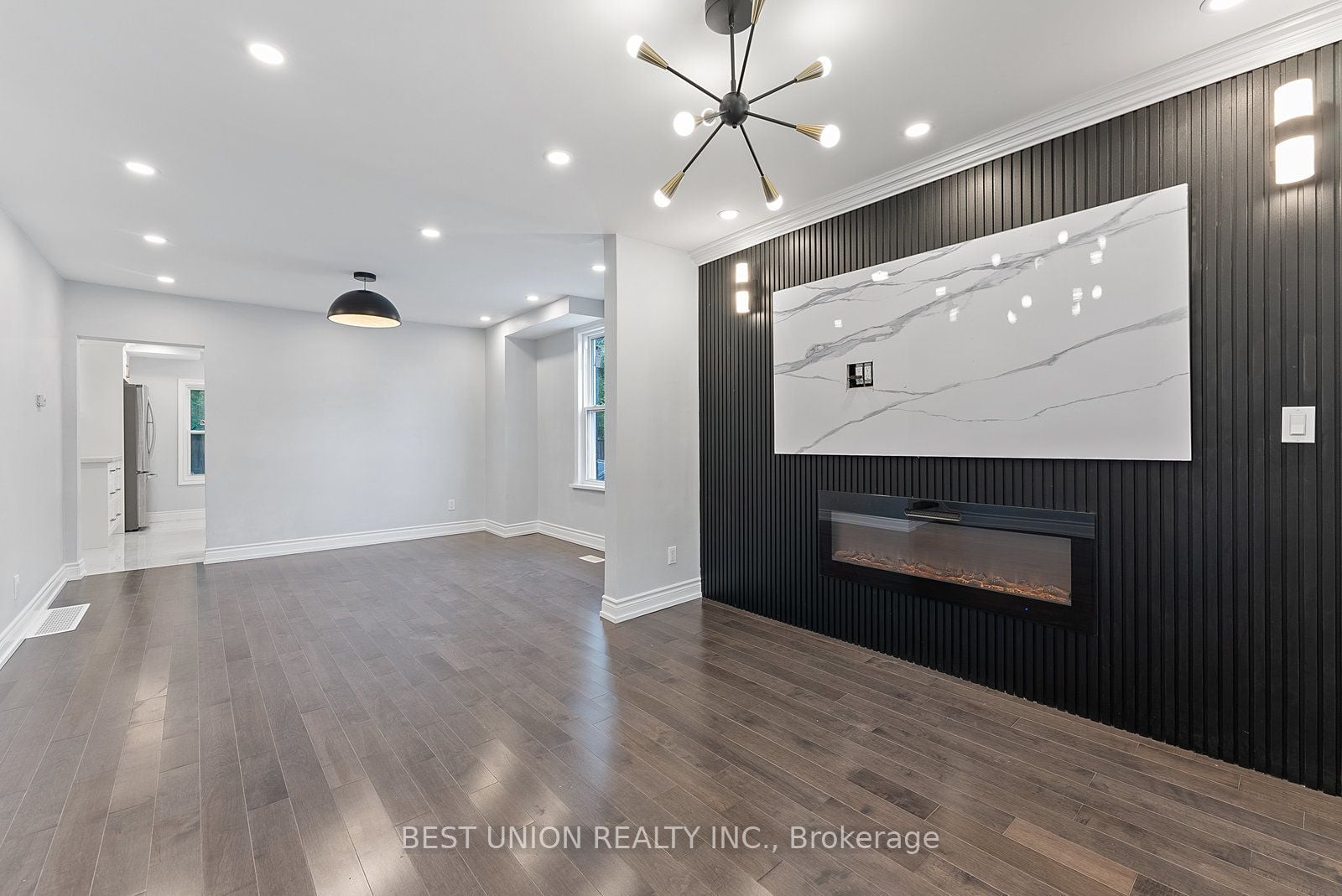 Additional image 3 of 15 Burlington Street, Toronto, ON, M8V 2L1