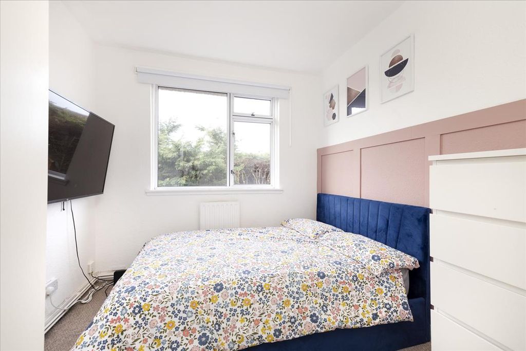 Additional image 20 of 3 bed flat for sale17 Waverley Road, Bonnyrigg EH19