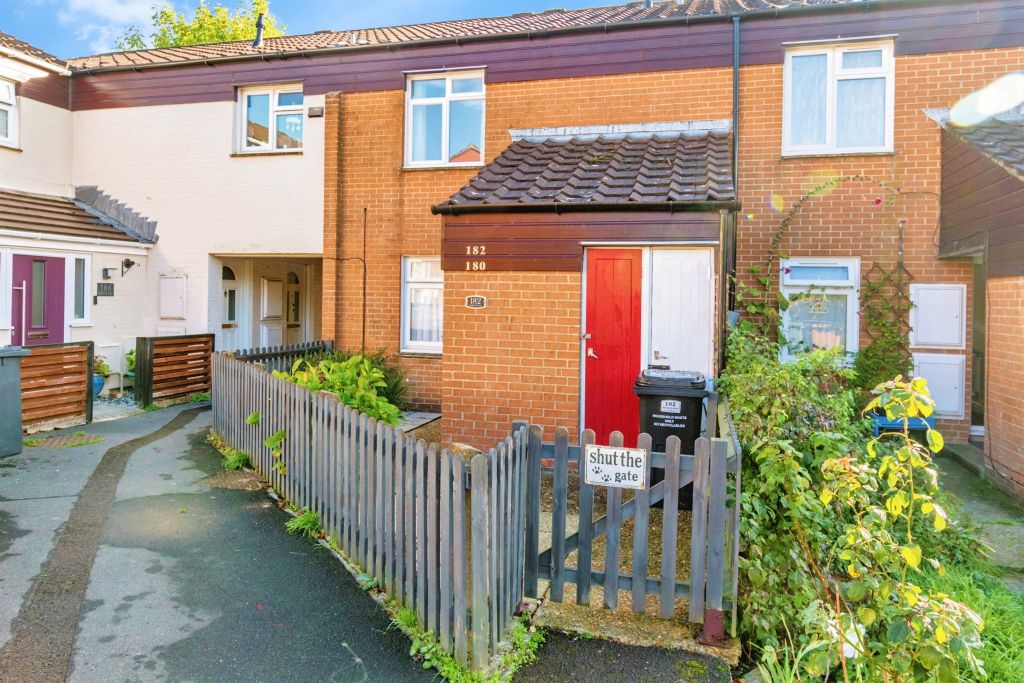 1 bed maisonette for saleMercer Way, Romsey SO51