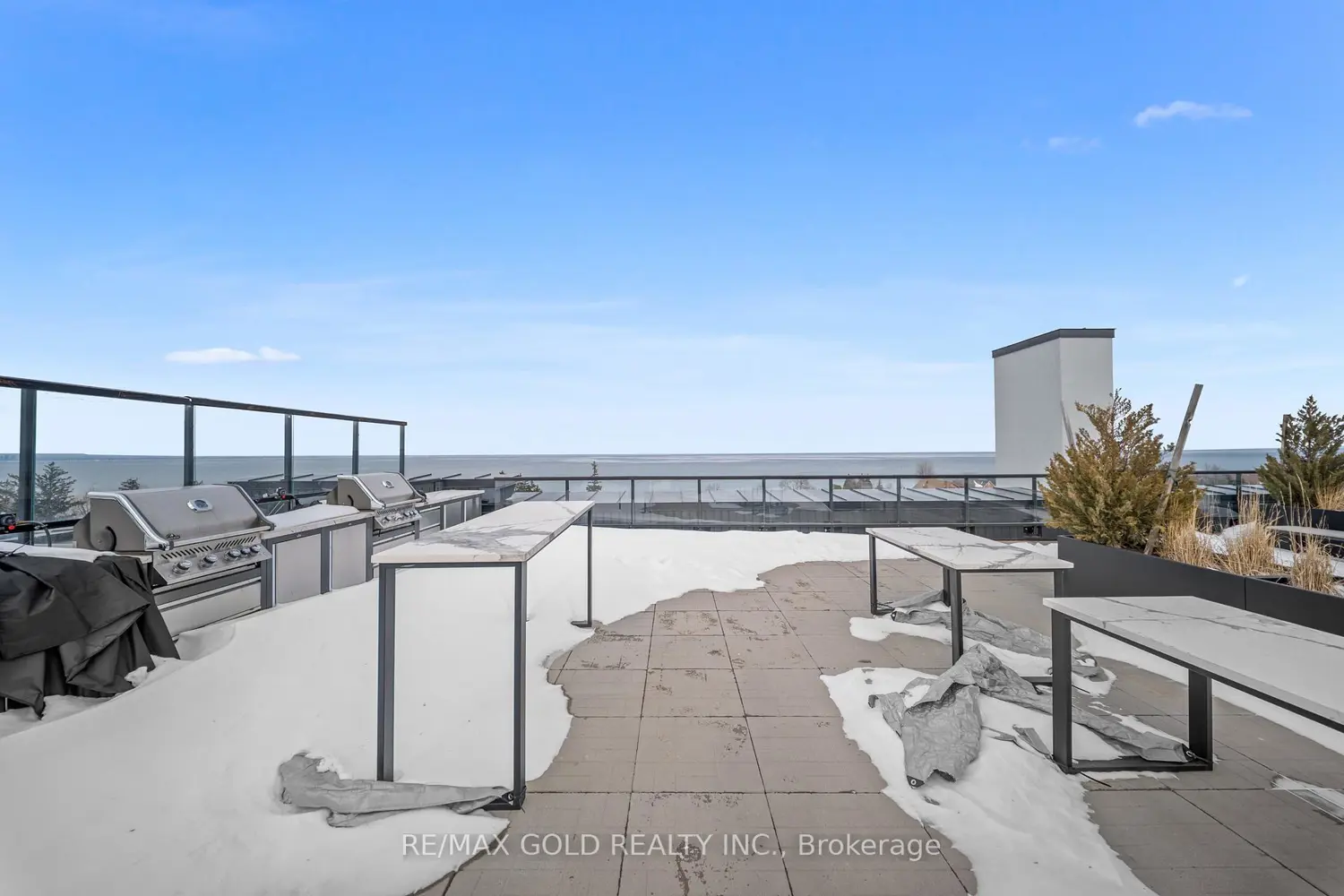 Additional image 16 of 600 North Service Road 506