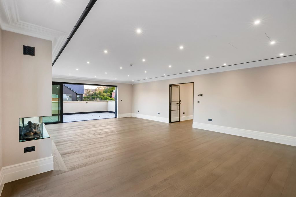 Additional image 22 of 6 bed detached house for saleSovereign View, Charlton Kings, Cheltenham, Gloucestershire GL52