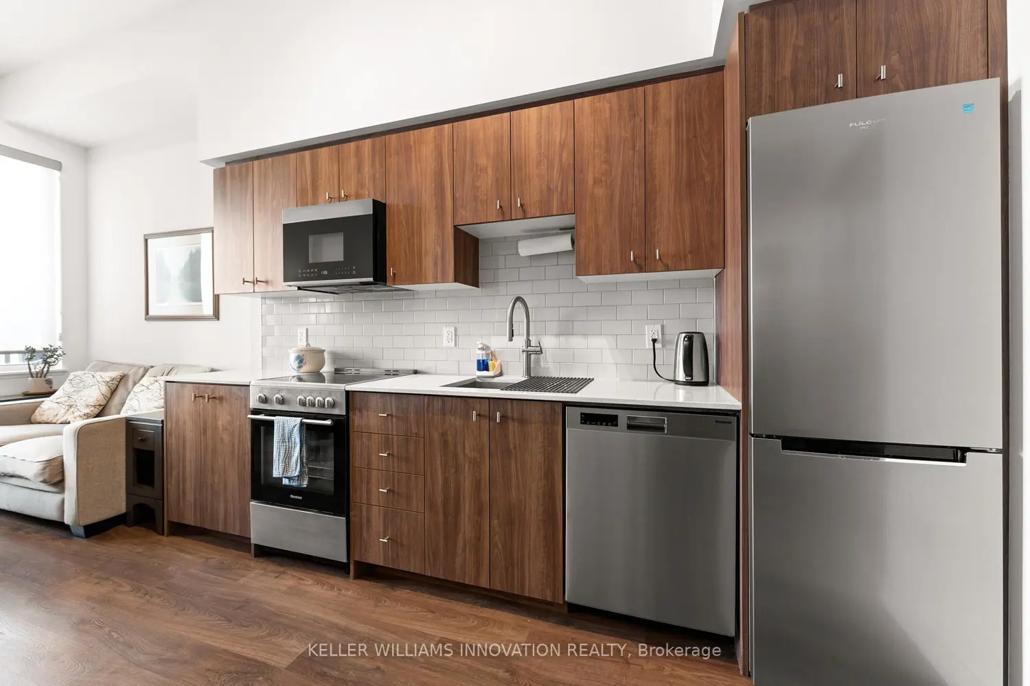 Additional image 5 of 15 Wellington Street 317