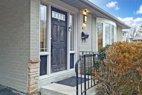 Additional image 8 of 42 Devins Drive, Aurora, ON, L4G 2Z1