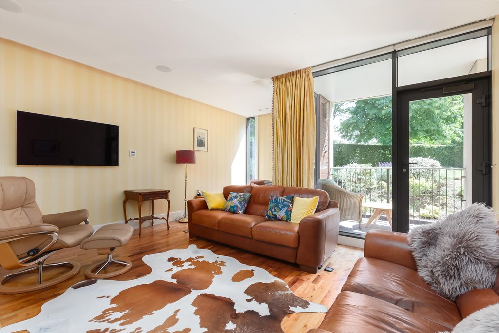 Additional image 2 of 2 bed flat for saleSuccoth Avenue, Edinburgh EH12