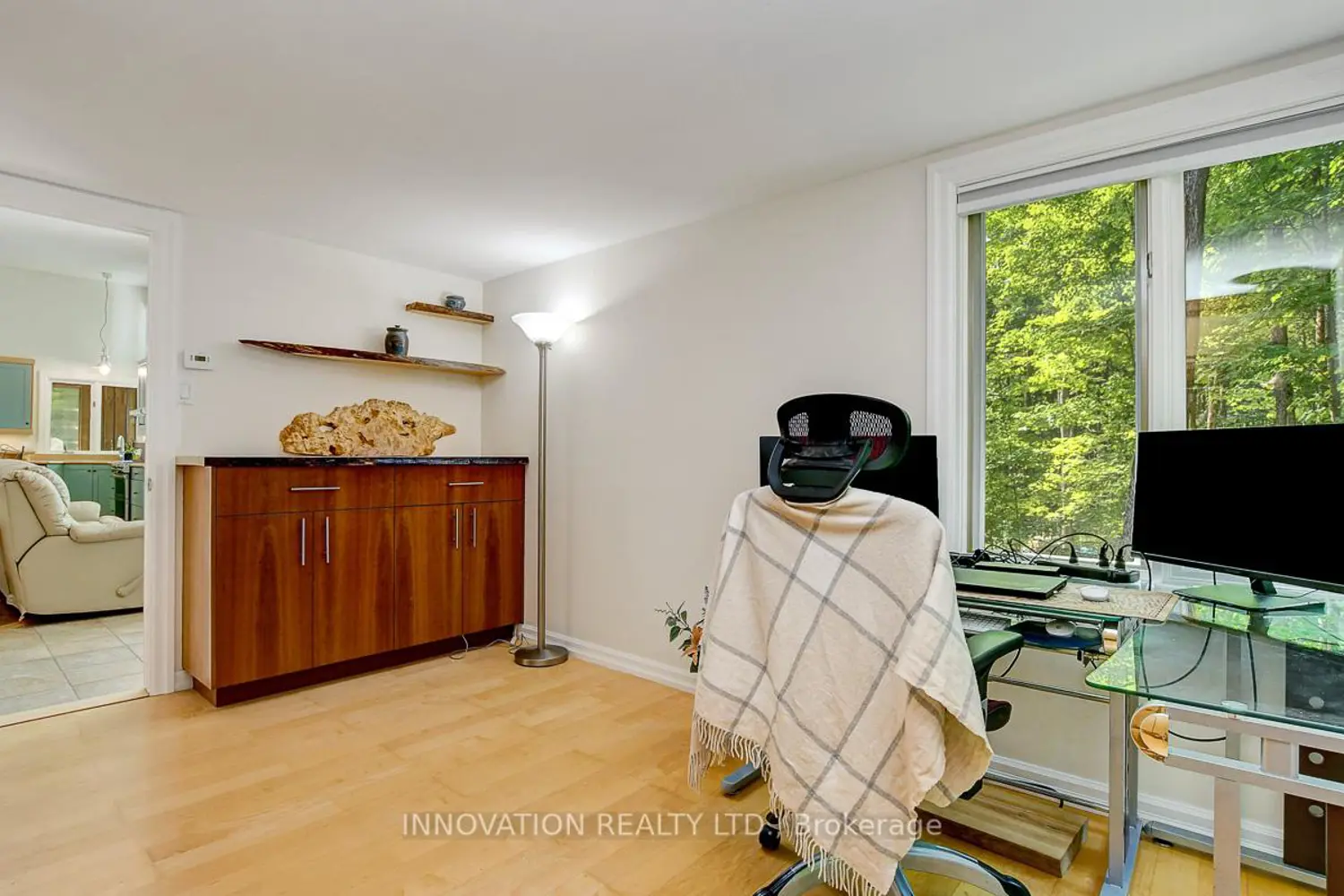 Additional image 11 of 5149 Carp Road