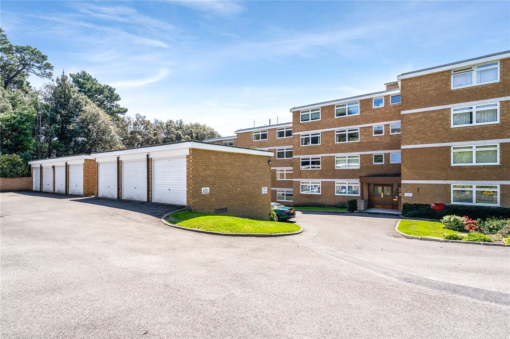 Additional image 20 of 3 bed flat for saleSandbanks Road, Poole, Dorset BH14