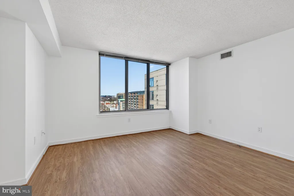 Additional image 10 of 555 Massachusetts Avenue NW Unit 1317, Washington, DC 20001