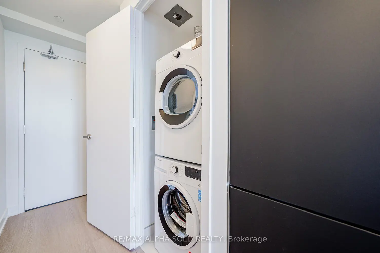 Additional image 6 of 3883 Quartz Road 2108