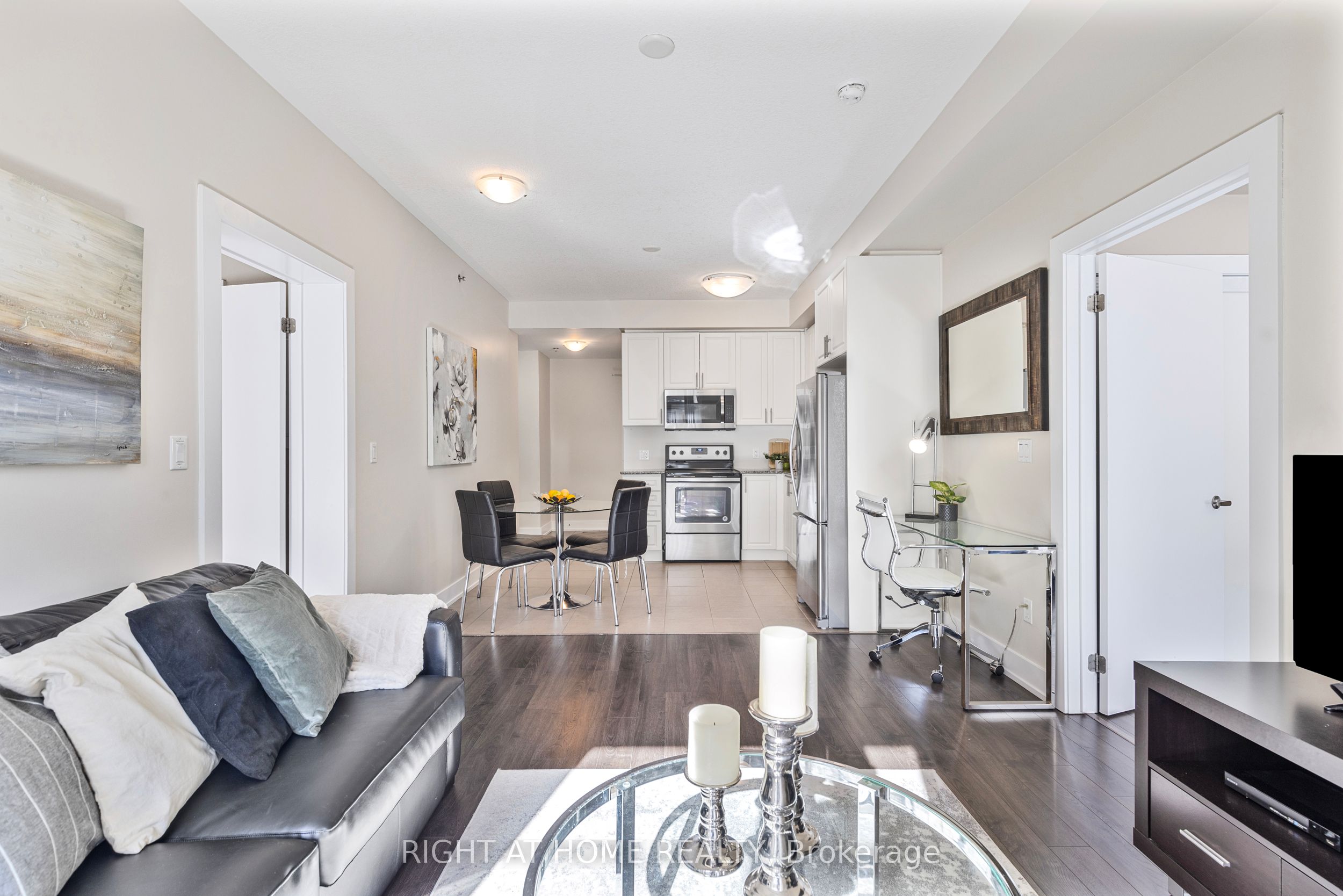 Additional image 4 of 423-2486 Old Bronte Road, Oakville, ON, L6M 4J2