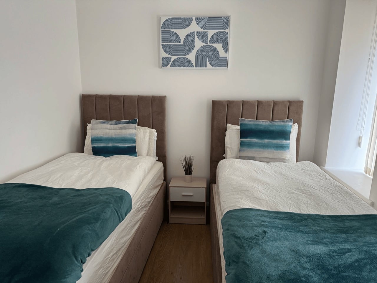 Additional image 8 of 2 Bed Flat, Dickenson Road, M14, N1 7GU