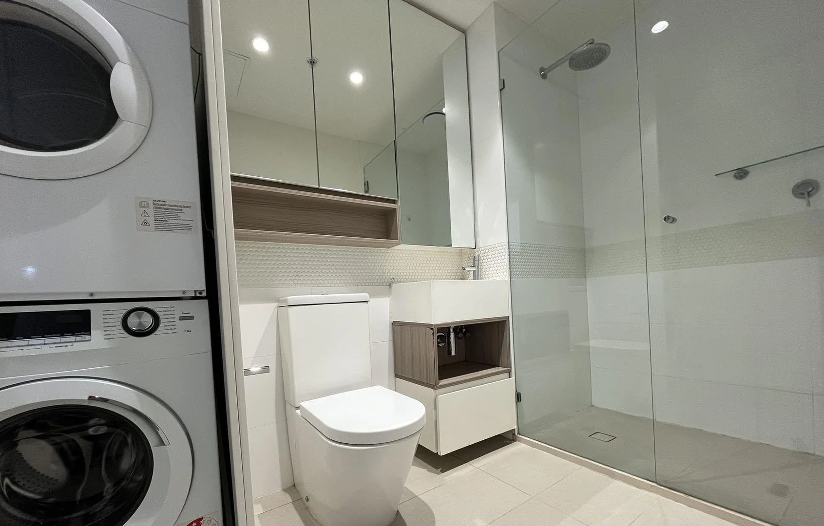 Additional image 5 of 605/130-154 Dudley St, West Melbourne VIC 3003
