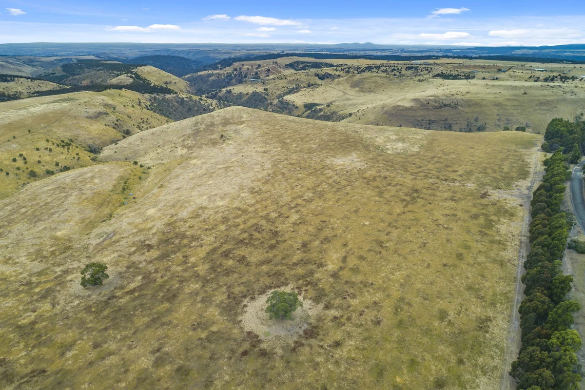 Additional image 2 of 301 Garrards Lane, Myrniong VIC 3341