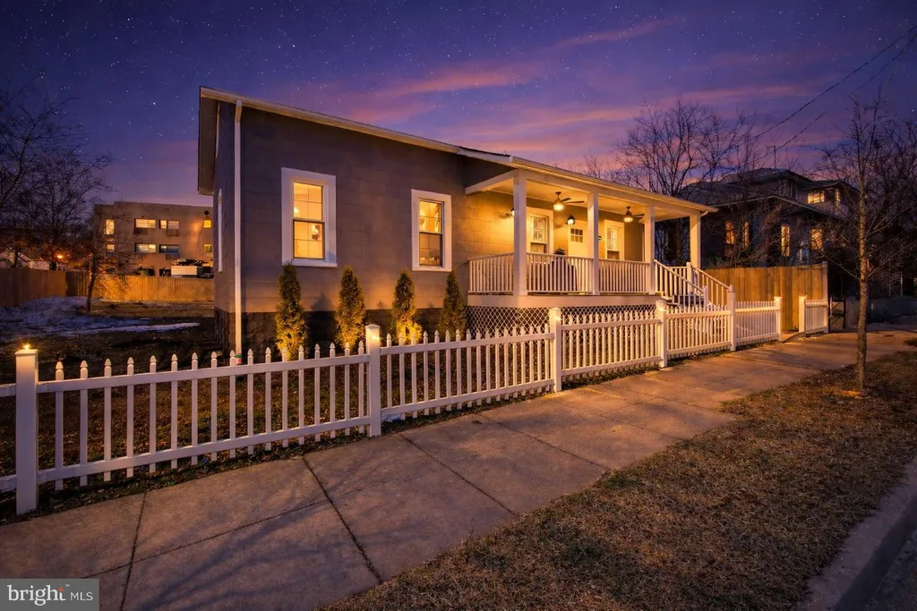 4376 Southern Avenue SE, Washington, DC 20019