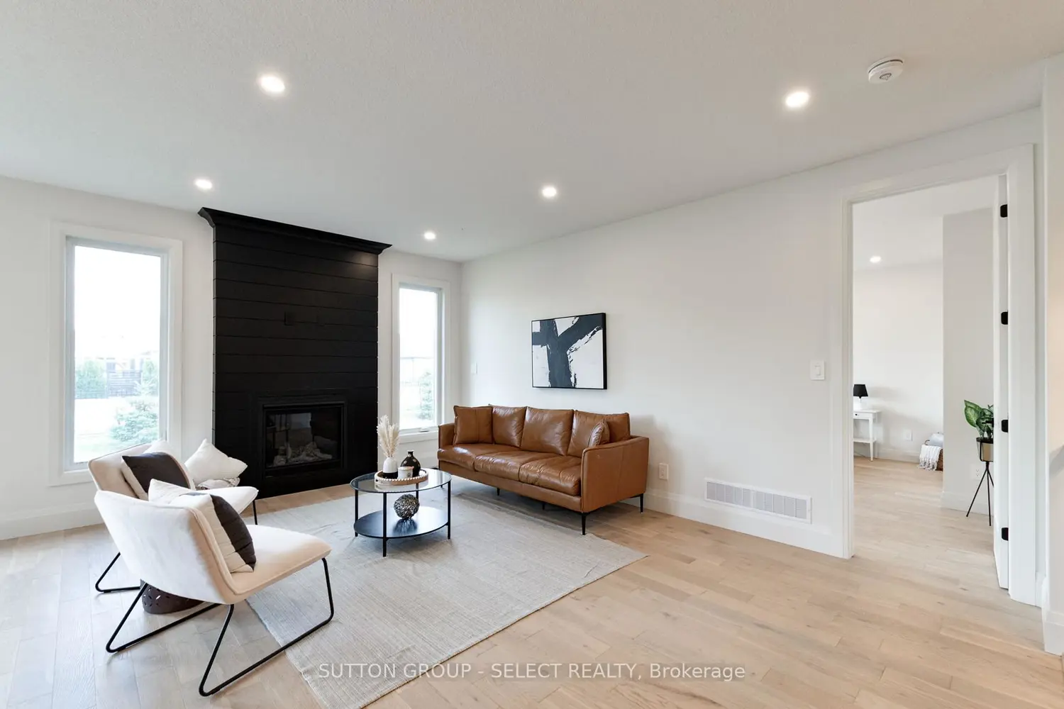 16 Kelly Drive photo 3