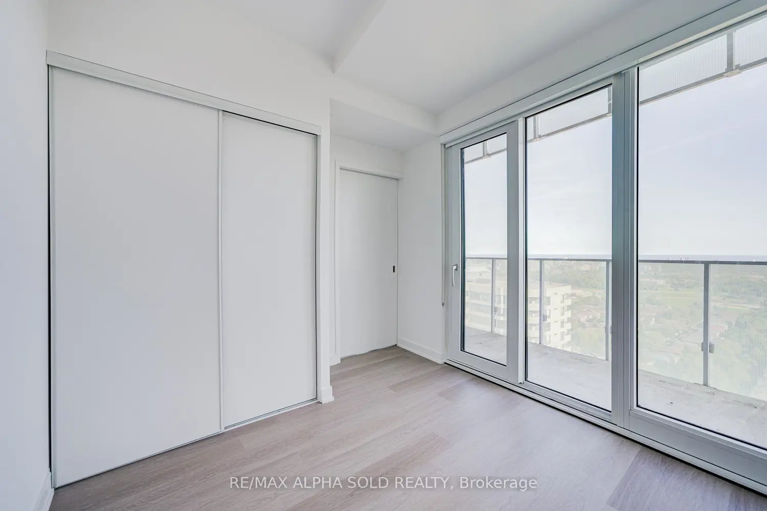 Additional image 13 of 3883 Quartz Road 2108