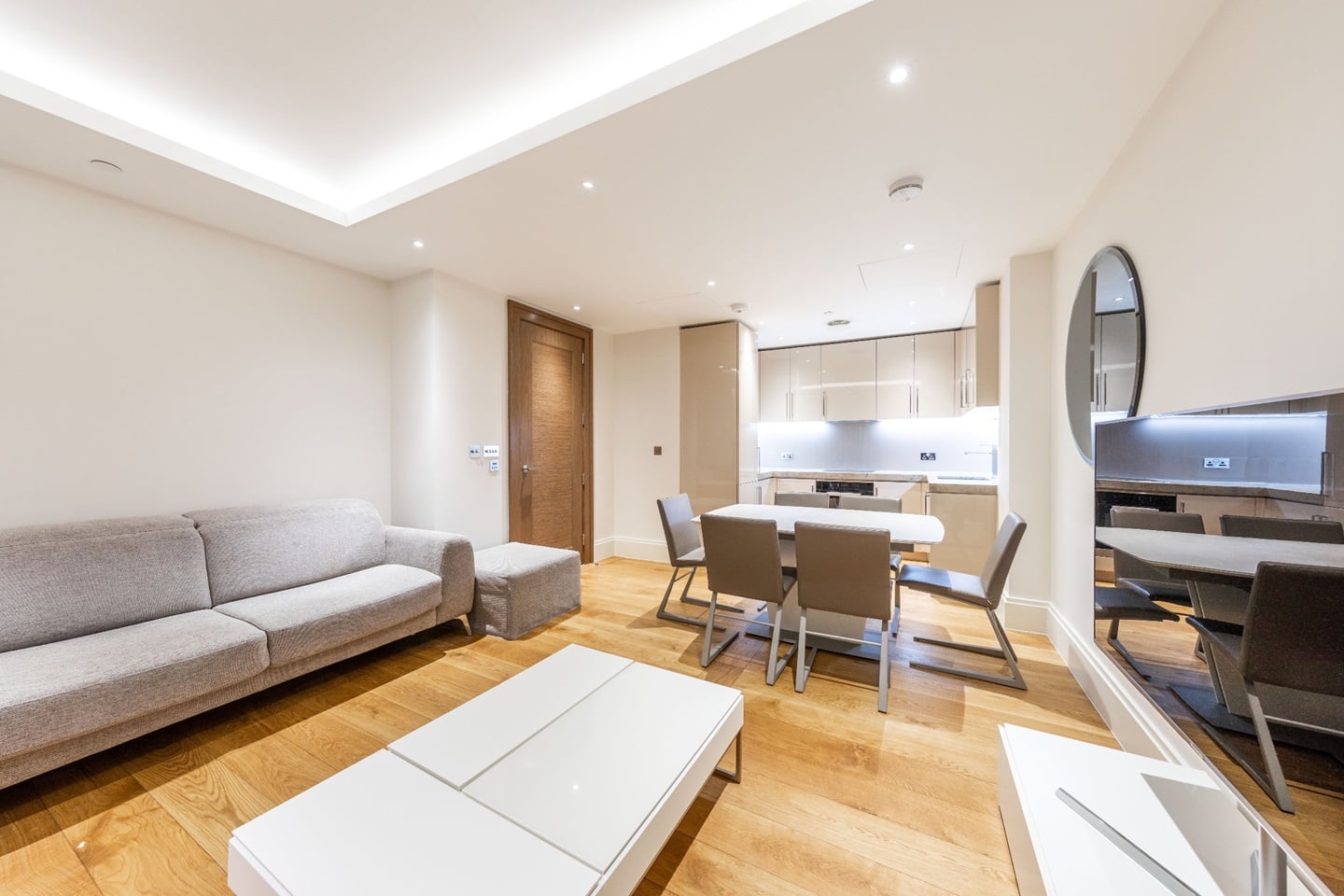 1 Bed Flat, Milford House, WC2R, N1 7GU
