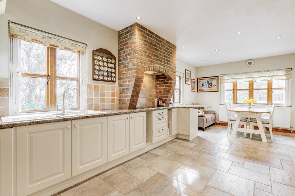 Additional image 6 of Mardley Hill, Mardley Heath, Welwyn, Hertfordshire, AL6