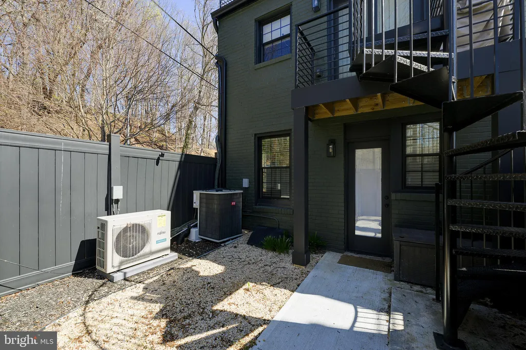 Additional image 22 of 1934 35th Place NW Unit 1, Washington, DC 20007