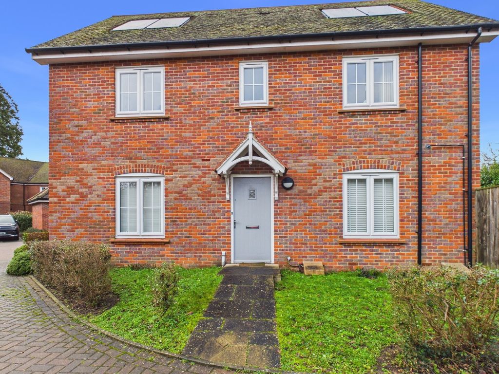 1 bed maisonette for saleAbrahams Close, Amersham, Buckinghamshire HP7