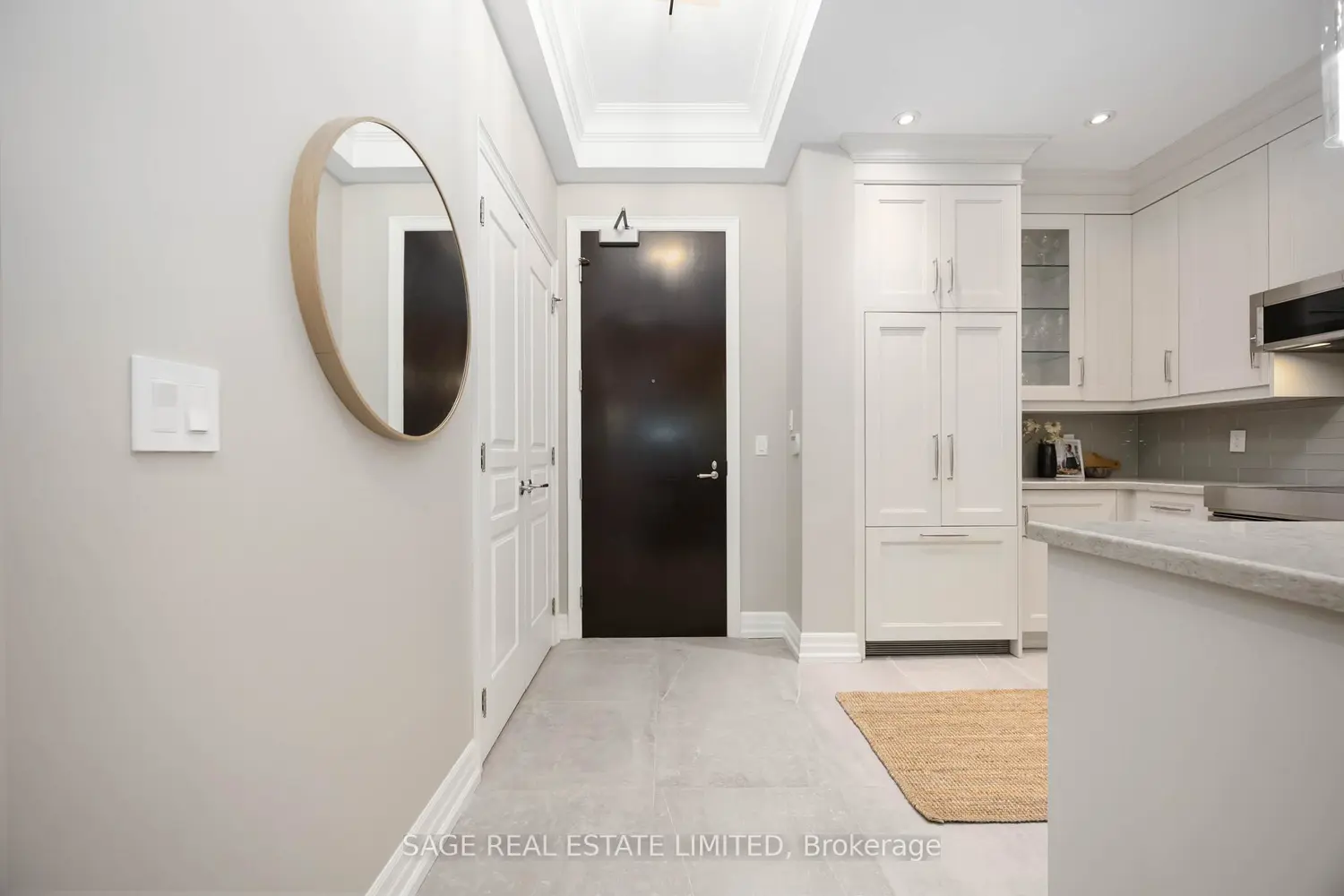 Additional image 3 of 20 Burkebrook Place 212