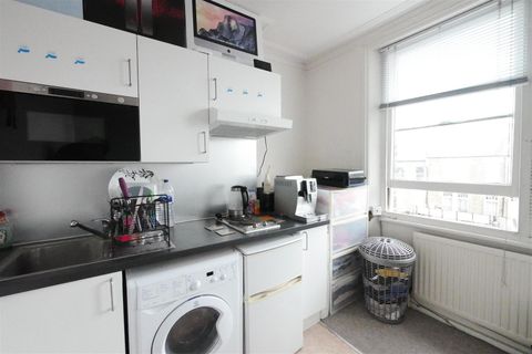 Fortess Road, London NW5, Studio to rent