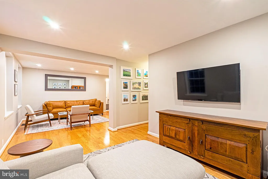 Additional image 12 of 3400 39th Street NW Unit A715, Washington, DC 20016