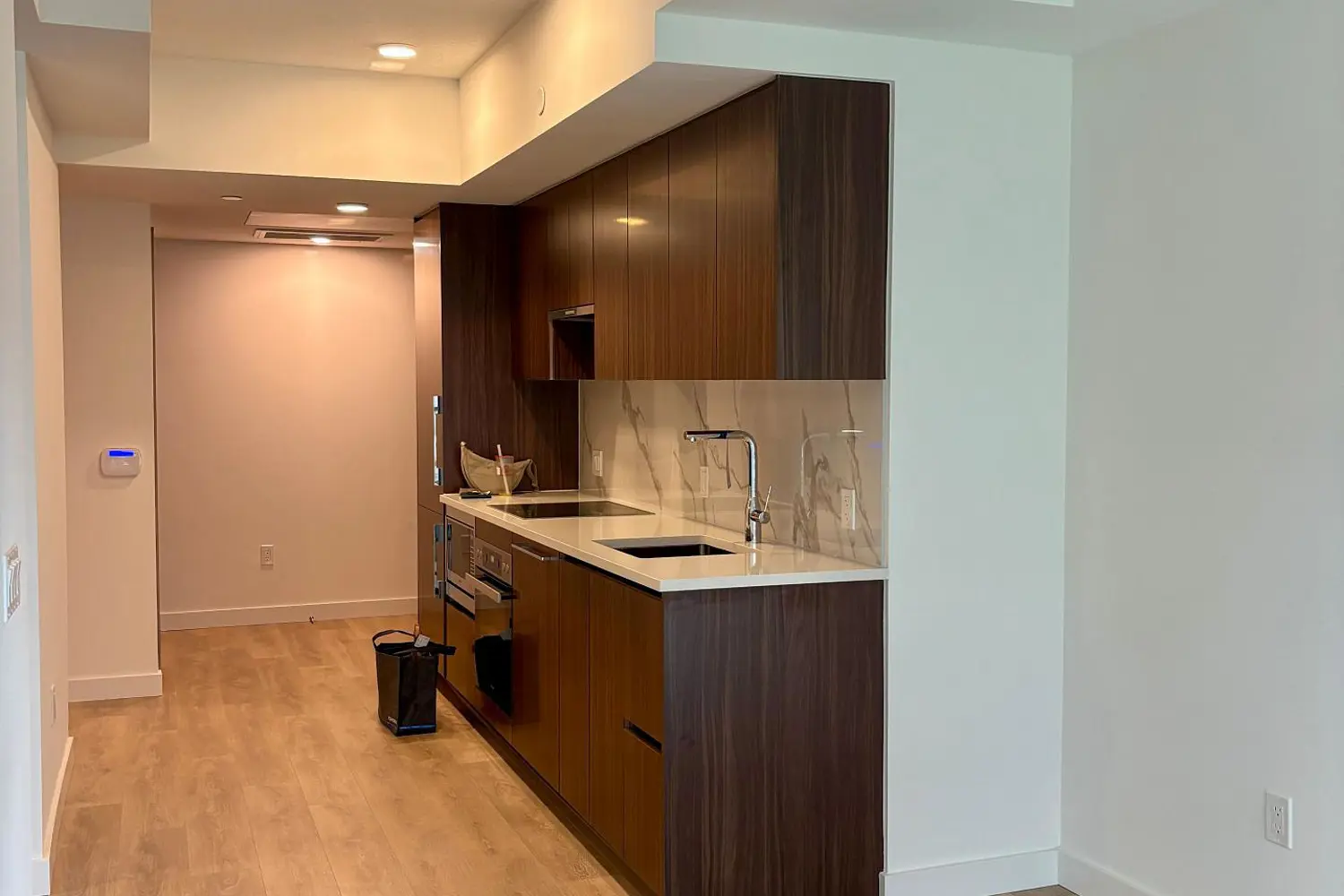 Additional image 3 of 3 Concord Cityplace Way 627