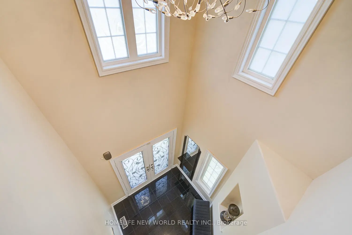 131 Ner Israel Drive photo 2