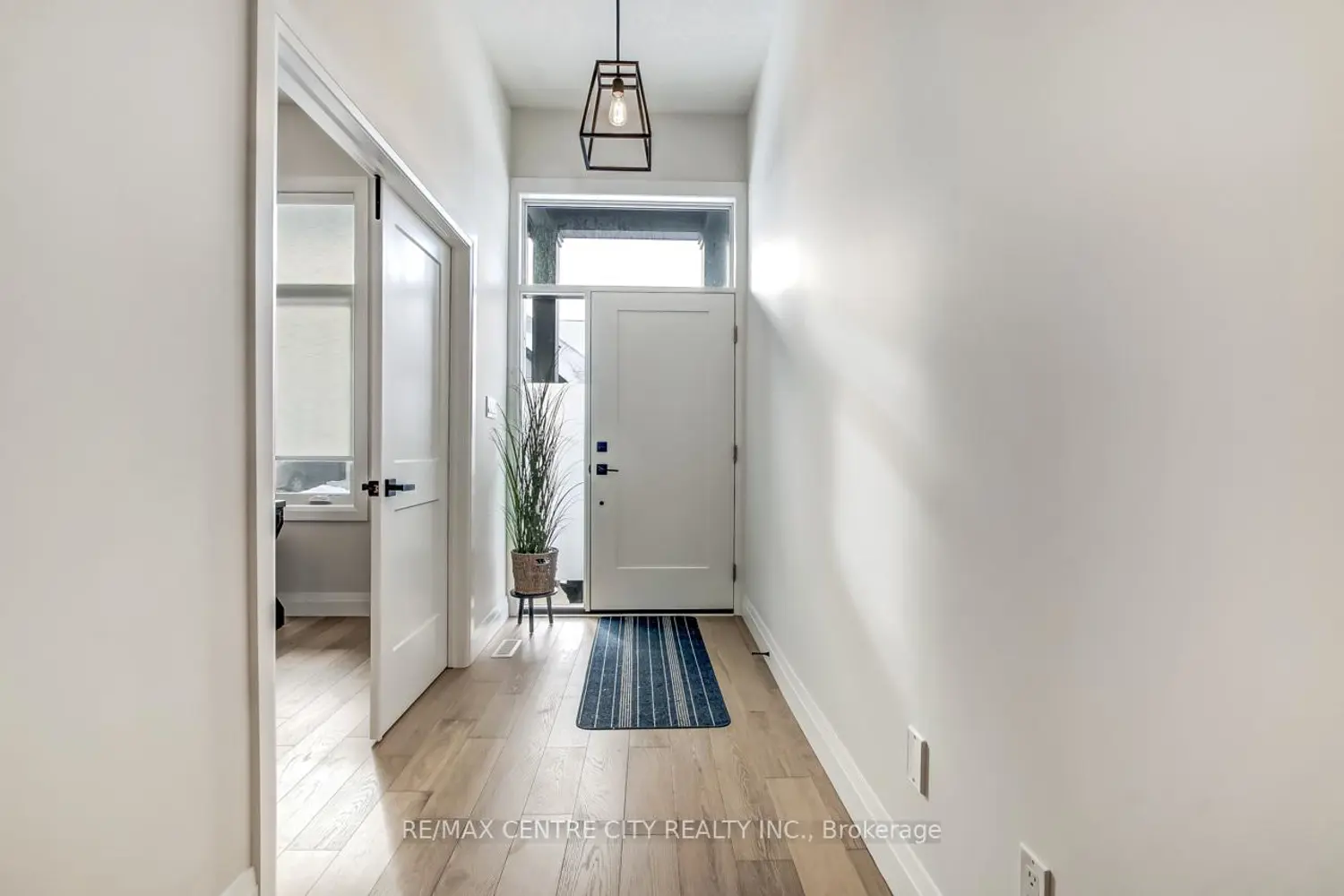 Additional image 2 of 63 Compass Trail 35