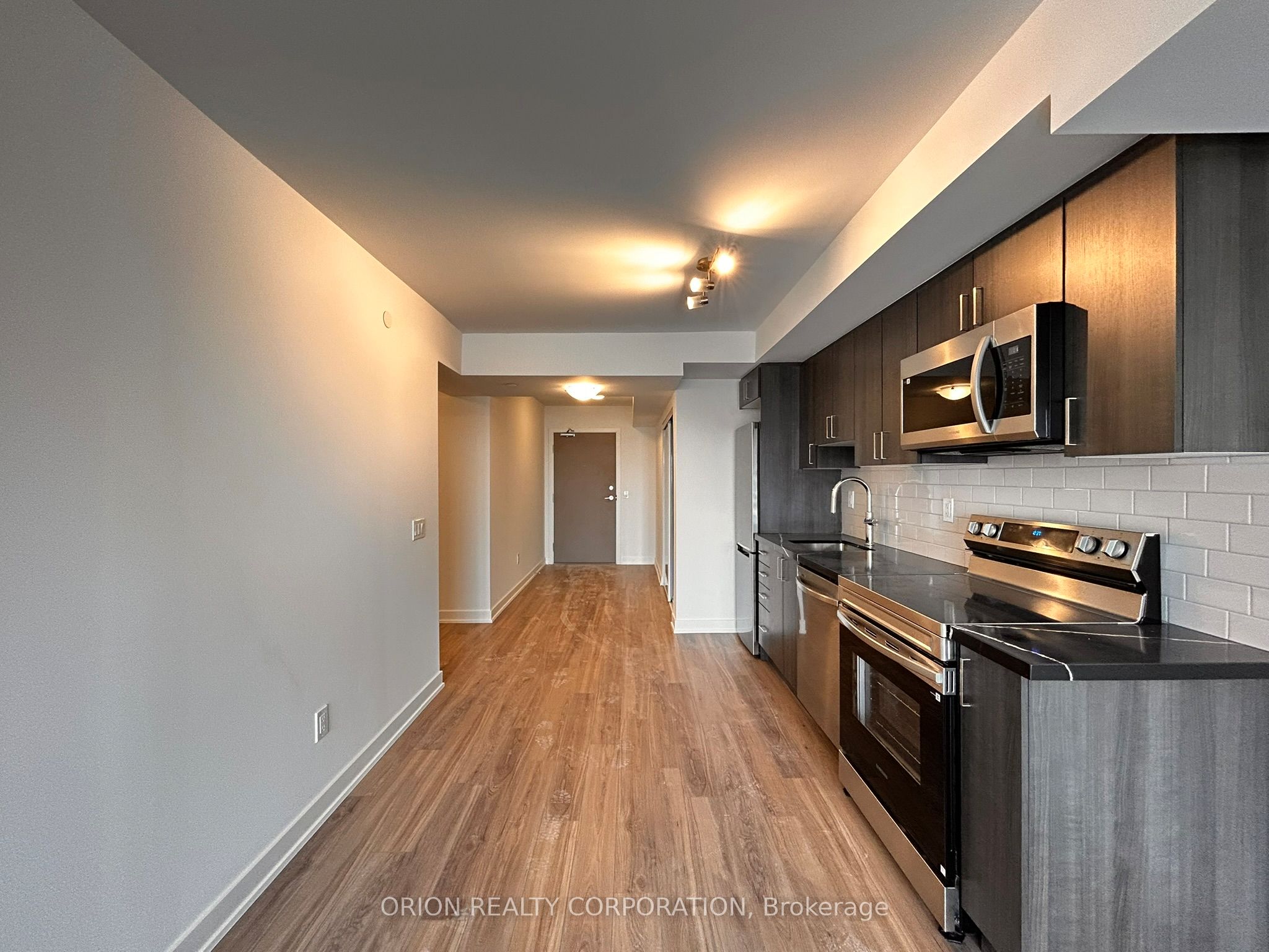 Additional image 6 of 1910-1010 Sandy Beach Road, Pickering, ON, L1W 0C7